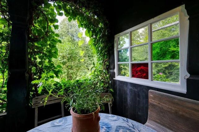 4 bonnes raisons d’installer un abri de jardin en bois