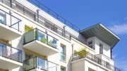 5 astuces pour se protéger du vis-à-vis sur un balcon