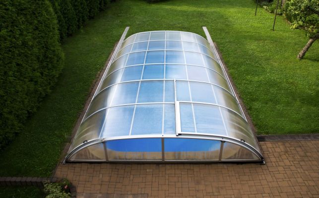 Abri de piscine bas : lequel choisir ?