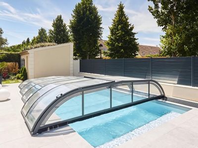 Savez-vous vraiment quel est le coût d'un abri de piscine ?