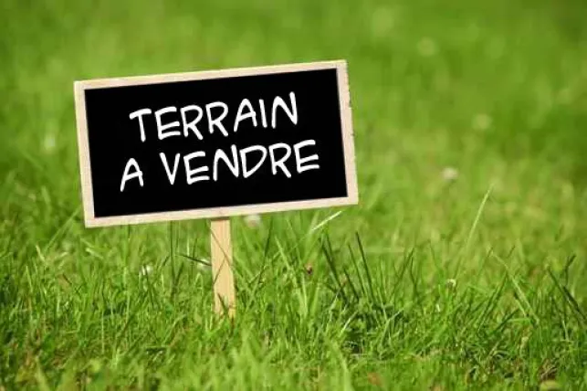 Achat d’un terrain : Prendre en compte l’environnement proche