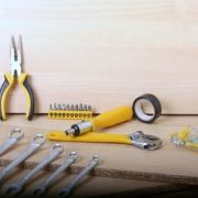 Boite à outils : les 10 indispensables pour le bricoleur