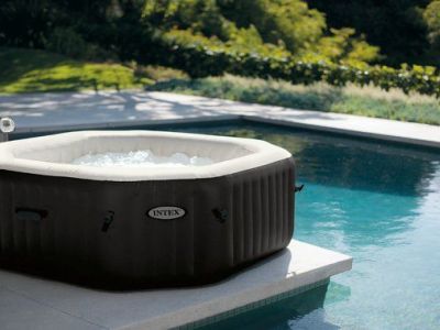 Choisir un spa gonflable pour son jardin