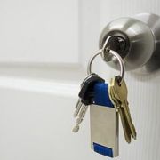 Comment changer la serrure d’une porte&nbsp;?