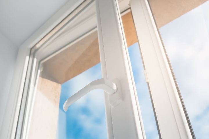 Comparatif : fenêtre alu ou PVC, que choisir ? Comparatif : fenêtre alu ou PVC, que choisir ?