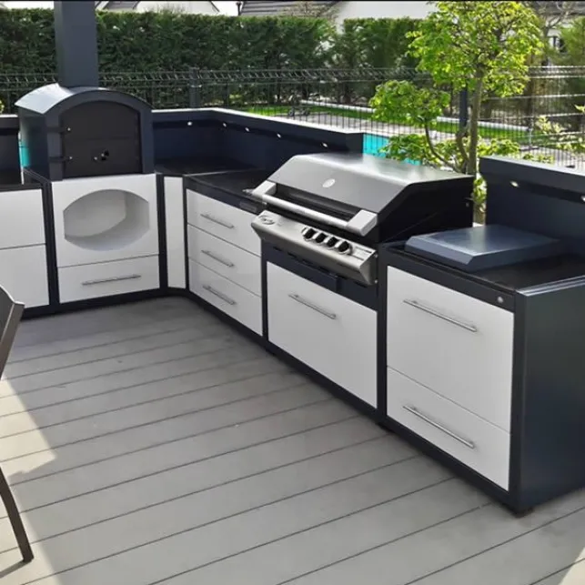 Les cuisines extérieures Garden Piano apporteront de la couleur à votre terrasse