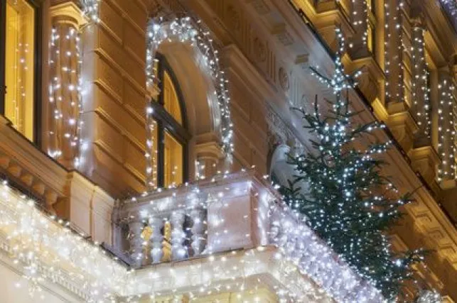 Décorer un balcon pour Noël