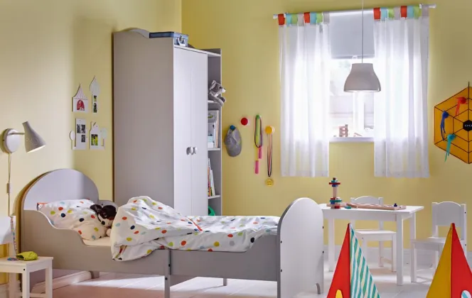 Du jaune sur les murs pour la chambre d'une petite fille !  © Ikea