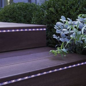 Eclairage LED extérieur par Leroy Merlin