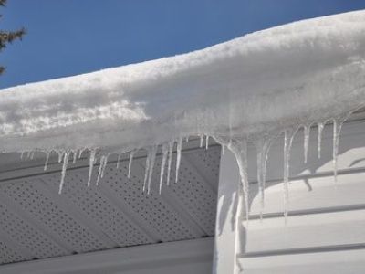 Effondrement d’une toiture sous le poids de la neige