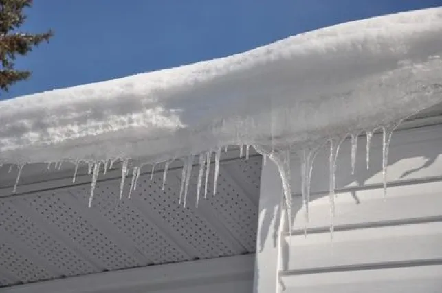 Effondrement d’une toiture sous le poids de la neige