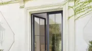Tarifs 2025 : Le prix d'une porte-fenêtre en PVC