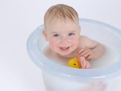 La baignoire Shantala : conçue spécialement pour les bébés