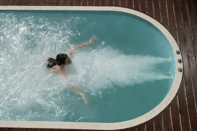 Le spa de nage : une alternative à la piscine