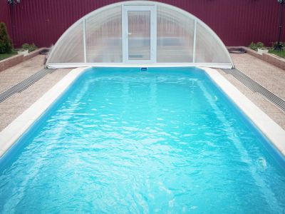 Les différents systèmes de fonctionnement d’un abri de piscine