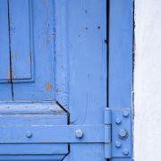 Les paumelles de porte : utilité, pose, prix&nbsp;?