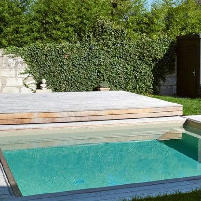 La terrasse amovible en bois pour protéger votre mini piscine