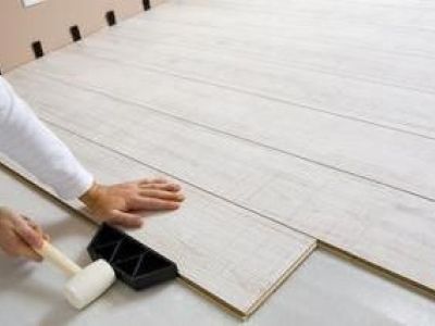 La lasure pour parquet en bois