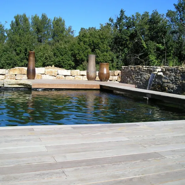 La piscine écologique s'adapte à votre budget et votre terrain.