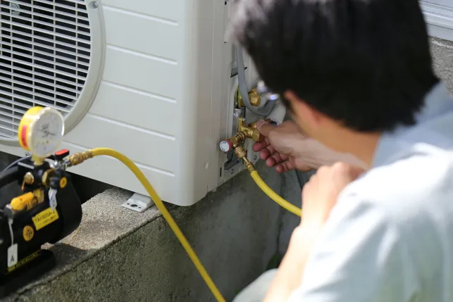 Prix pour la maintenance d’une pompe à chaleur : tarifs d'entretien