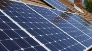 Produire et consommer sa propre électricité grâce aux panneaux solaires&nbsp;?