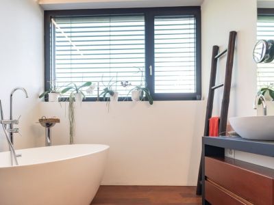 Quelle fenêtre pour une salle de bain ?