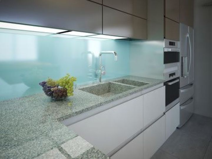 Måttbeställd plexiglasskiva Måttbeställd plexiglasskiva