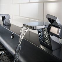 Robinet cascade par Castorama
