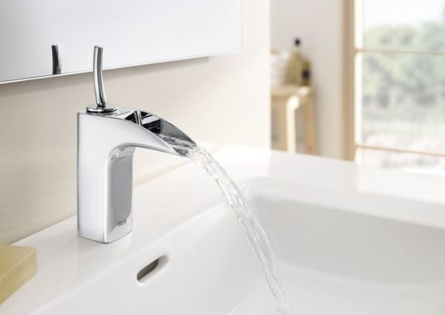 Robinet cascade par Roca