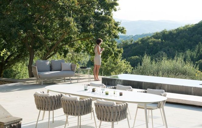 Salons de jardin & terrasses : notre sélection © Tribu Tosca Dining Table & Chairs