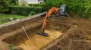 Terrassement pour la construction d’une piscine creusée