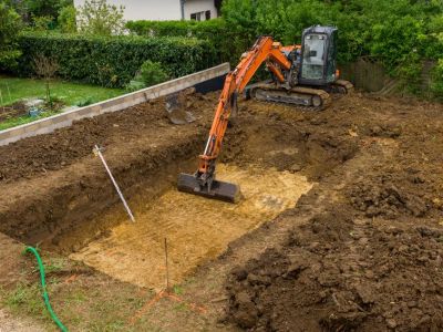 Terrassement pour la construction d’une piscine creusée